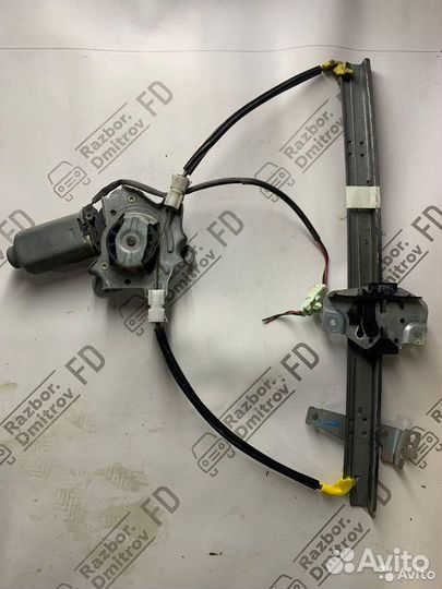 Стеклоподъемник электрический Mazda 323 BJ 1999