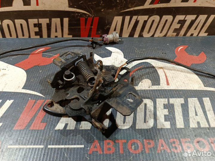 Замок капота Volkswagen Passat B5 универсал ANB