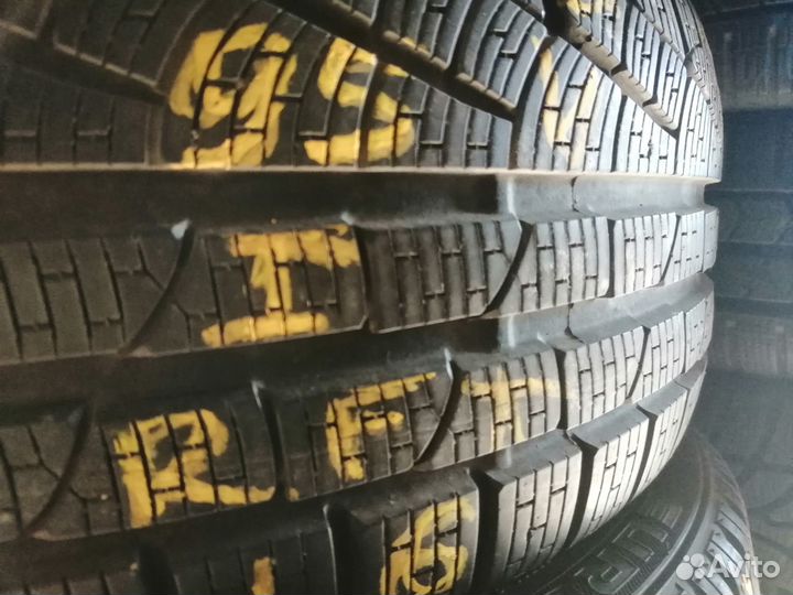 Pirelli Winter Sottozero 240 Serie II 225/45 R18