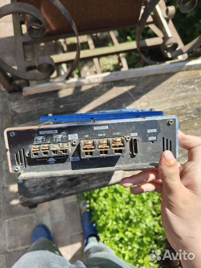 Усилитель звука crunch v-200