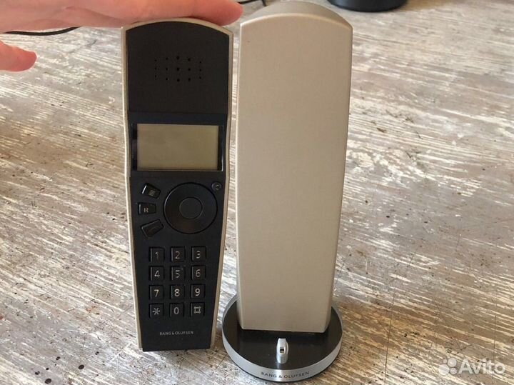 Телефон Bang Olufsen