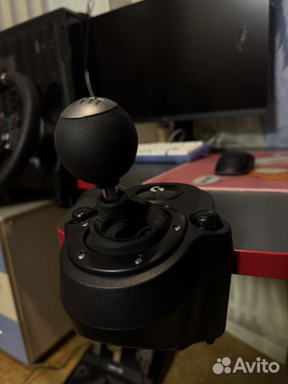 Руль logitech g920 driving force в комплекте с кпп