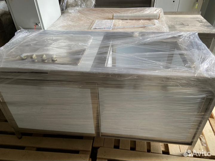 Столы мойки и вытяжные зонты