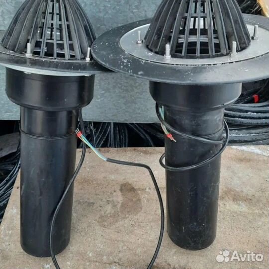 Воронка кровельная