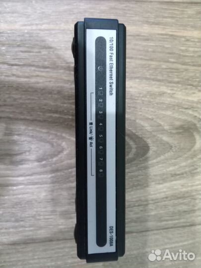 Коммутатор D-link DES-1008A 8 портов