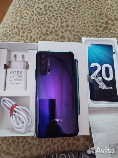 Смартфон honor 20 PRO 8-256гб
