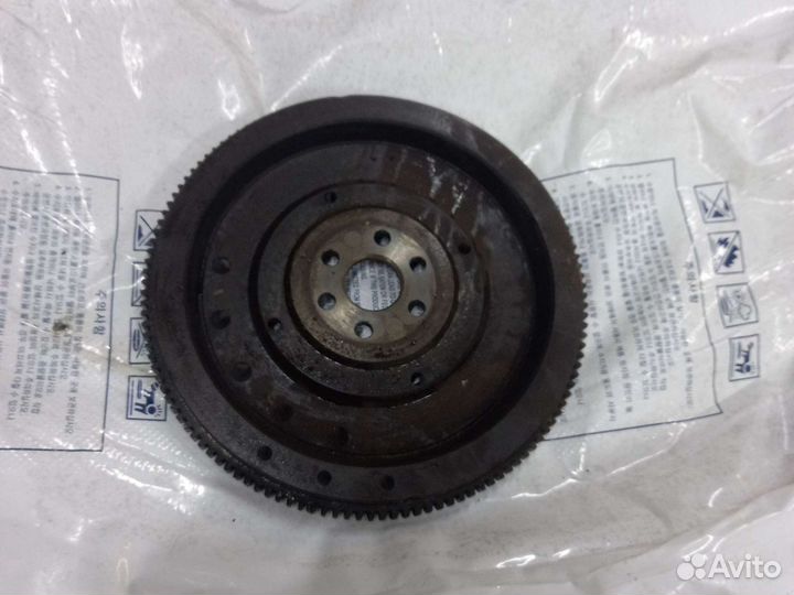 Лада приора маховик