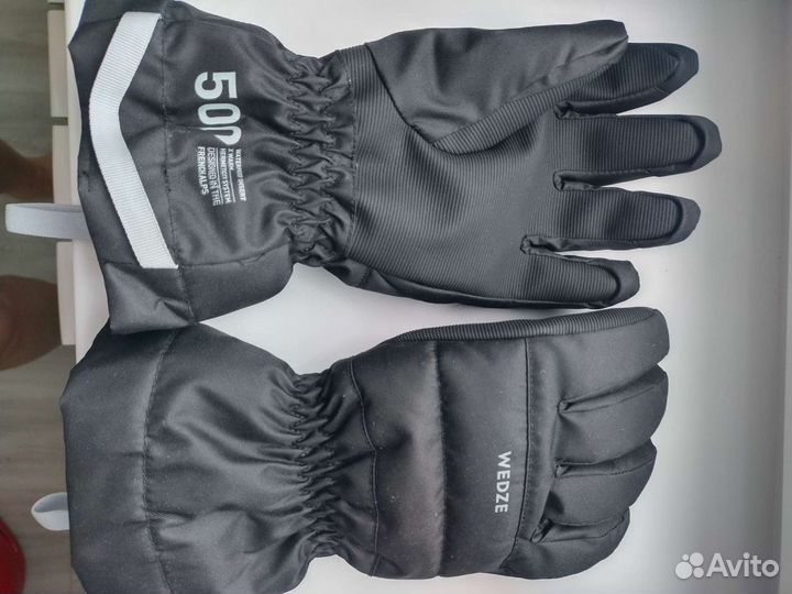 Перчатки горнолыжные