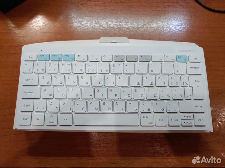 Клавиатура Samsung Trio 500