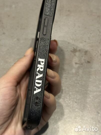 Чехол на iPhone 14 pro prada