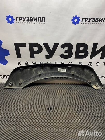 Крыло кабины Renault T 7482236816