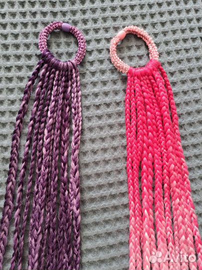 Резинка с косами