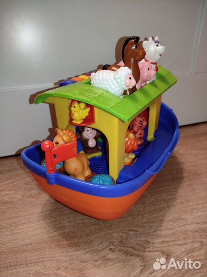 Развивающая игрушка Ноев Ковчег