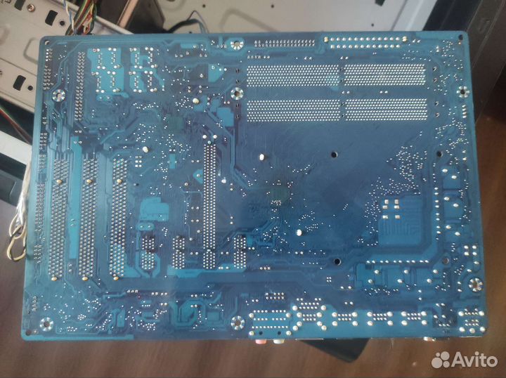 Материнская плата