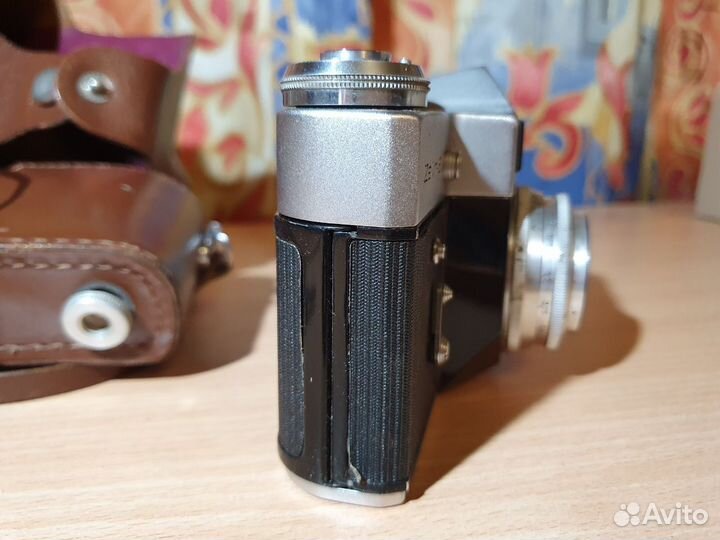 Фотоаппарат Зенит-Е с объективом Индустар 50
