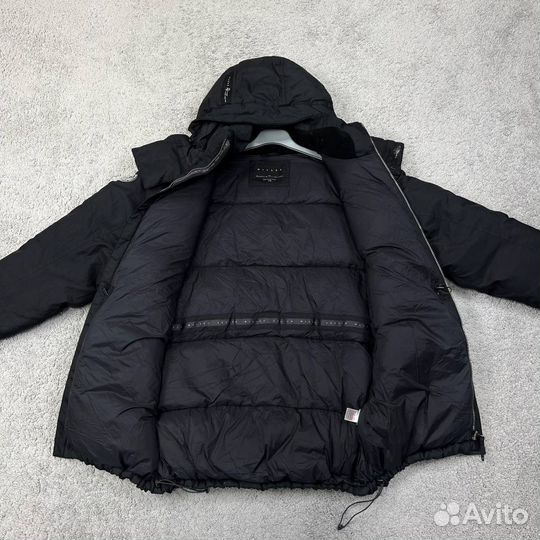 Пуховик Millet Размер XL