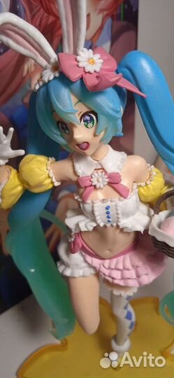 Пасхальная фигурка Хацуне Мику