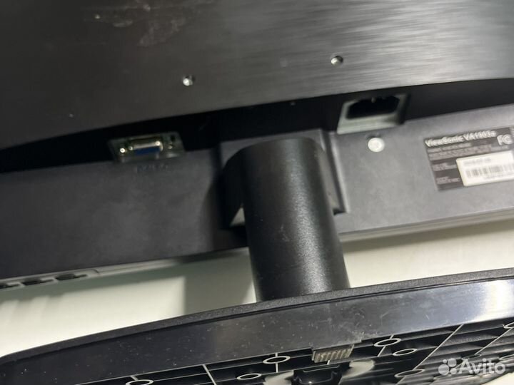 Монитор 19 широкоформатный