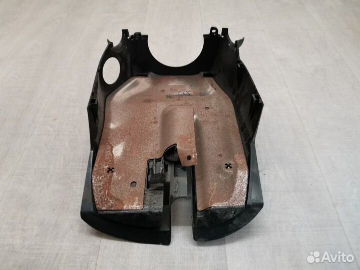 Кожух рулевой колонки Mazda 6 GH 2.0 LF 2008