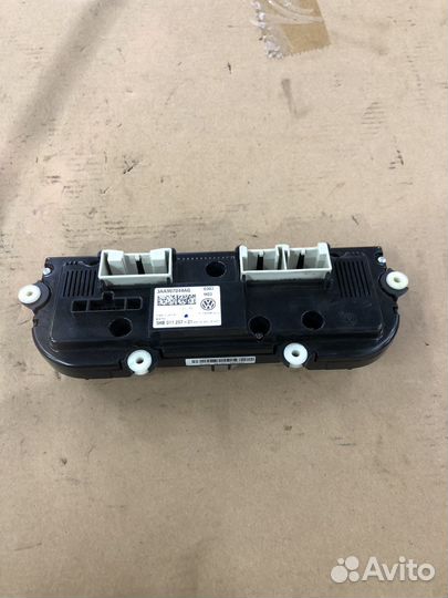 Блок управления климатом Volkswagen Jetta 6