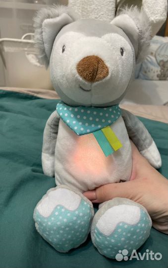 Проектор ночник игрушка звезд на потолок