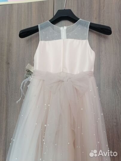 Праздничное платье для девочки 128-134
