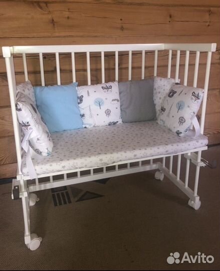 Приставная кроватка