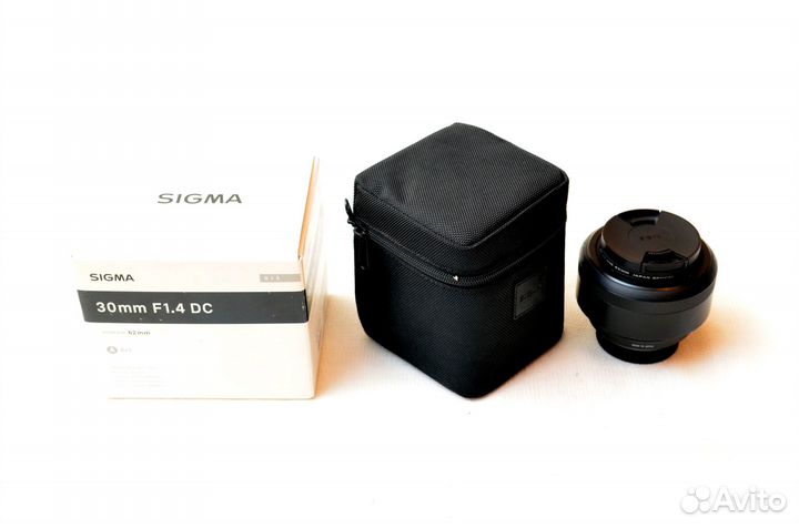 Объектив для Nikon - Sigma 30mm f/1.4 DC HSM Art