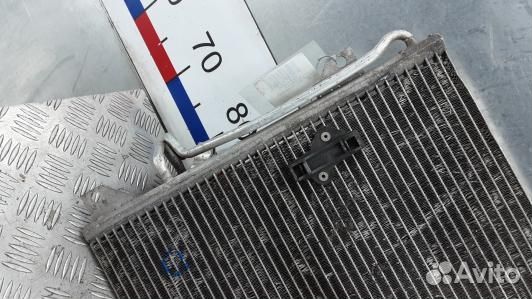 Радиатор кондиционера volkswagen touareg 7L (63Z04