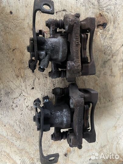 Суппорт задний Bosch toyota corolla 150