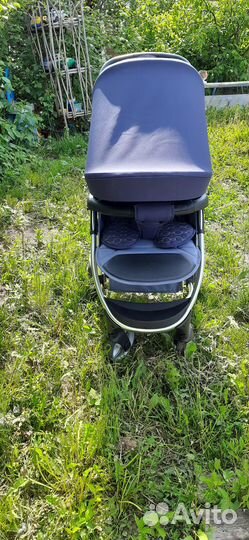 Прогулочная коляска новая