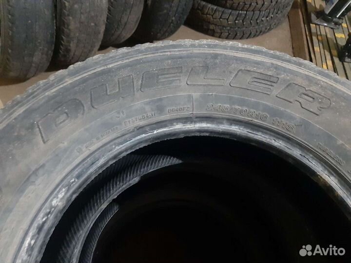 Bridgestone Dueler H/T 245/70 R16 111