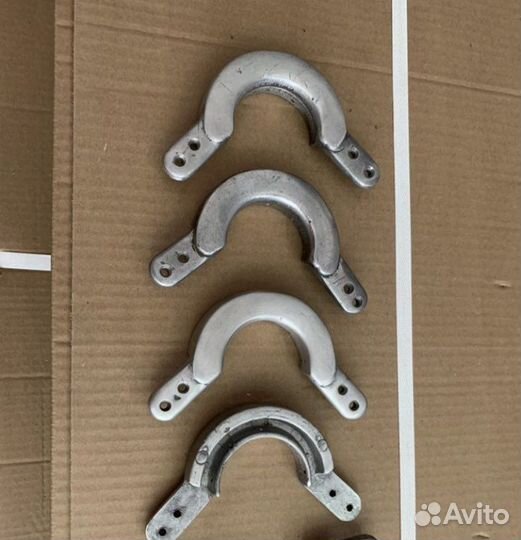 Запчасти от бильярдного стола