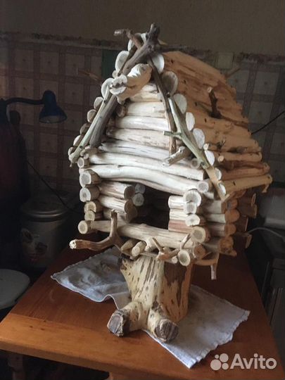 Избушка на курьих ножках