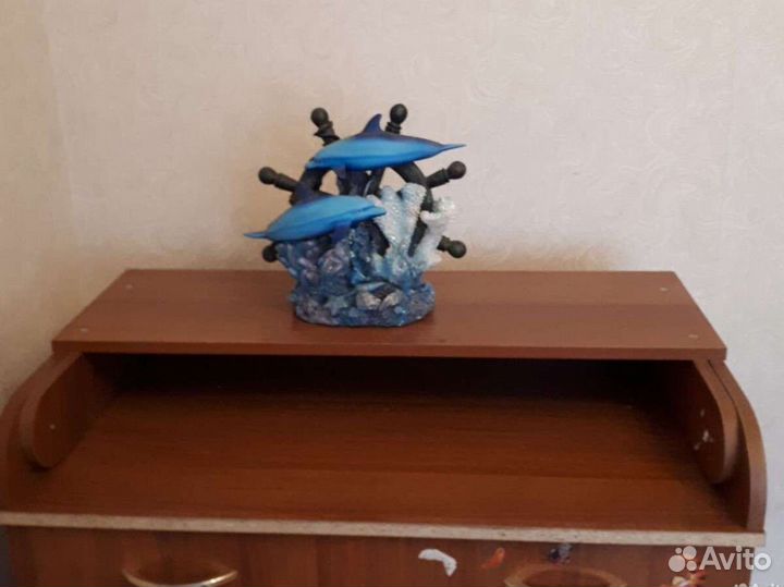 Сувенир с моря Дельфины