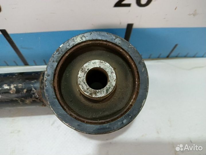 Тяга продольная задняя Toyota Land Cruiser J200