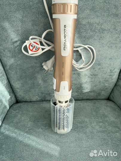 Фен щетка вращающаяся rowenta