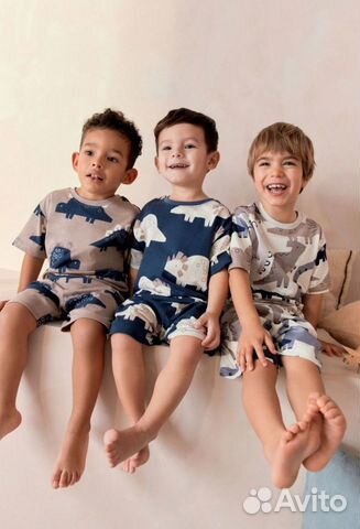 Пижамы для мальчика next 98