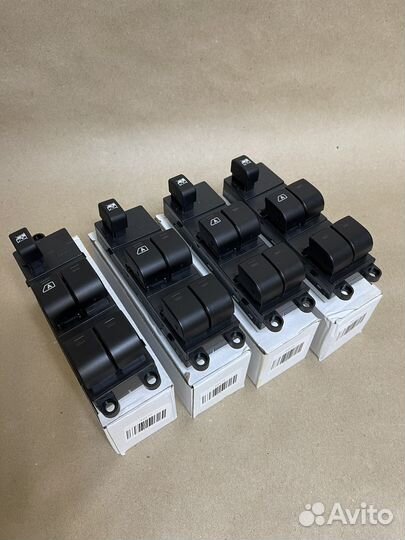 Блок стеклоподъемников nissan Navara Qashqai и др