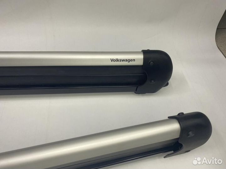 Держатель лыж и сноуборда 000071129N