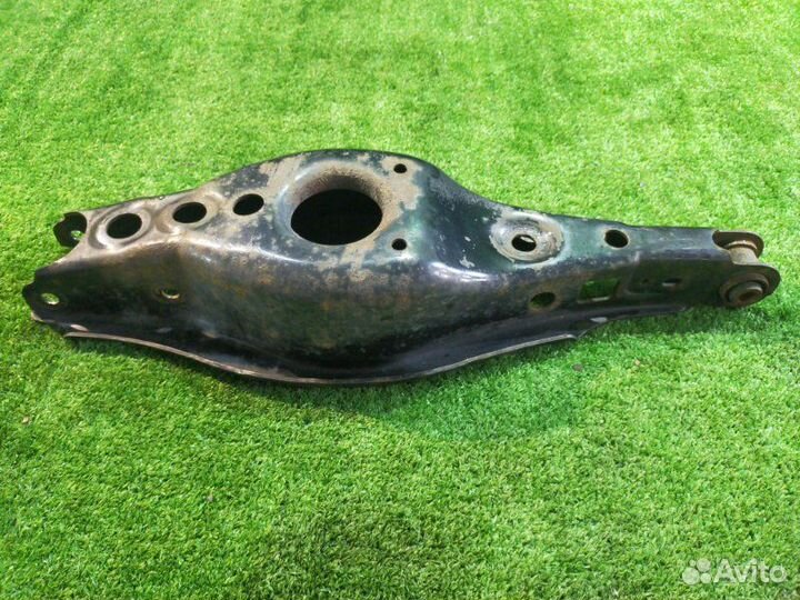 Рычаг подвески Toyota Corolla Rumion ZRE154 2ZR-FE