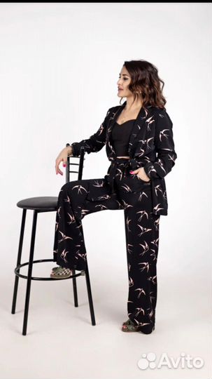 Брючный костюм женский 46,48,50,52,56