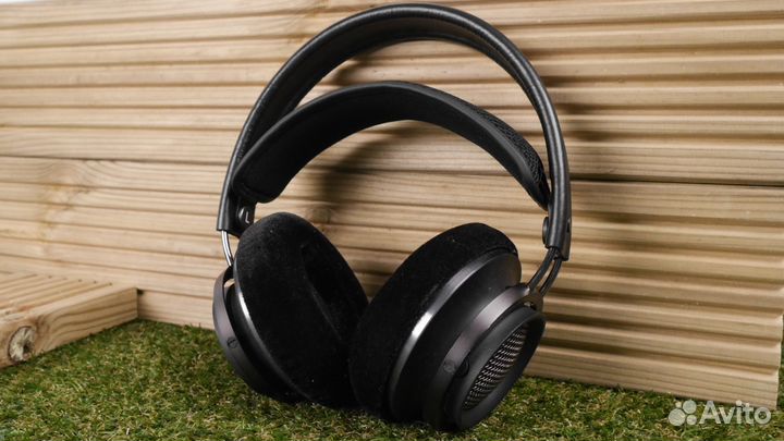 Профессиональные наушники Philips Fidelio X2