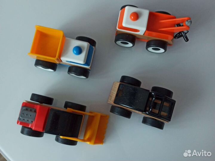 Деревянные машинки IKEA