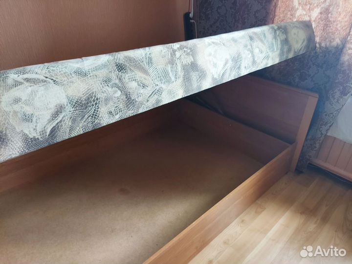 Кровать двуспальная бу
