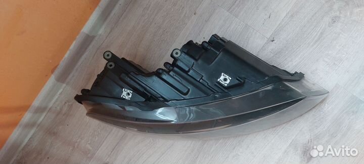 Продам фару левую или правую