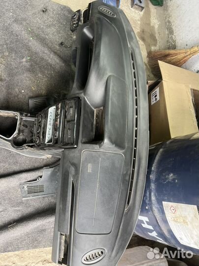 Панель торпеда приора 2