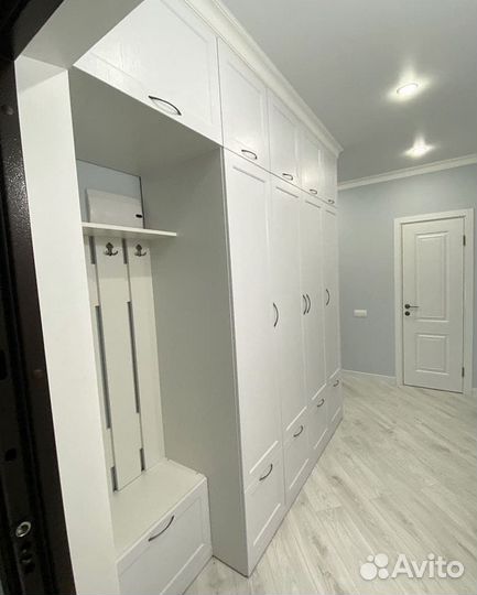 Шкаф навесной