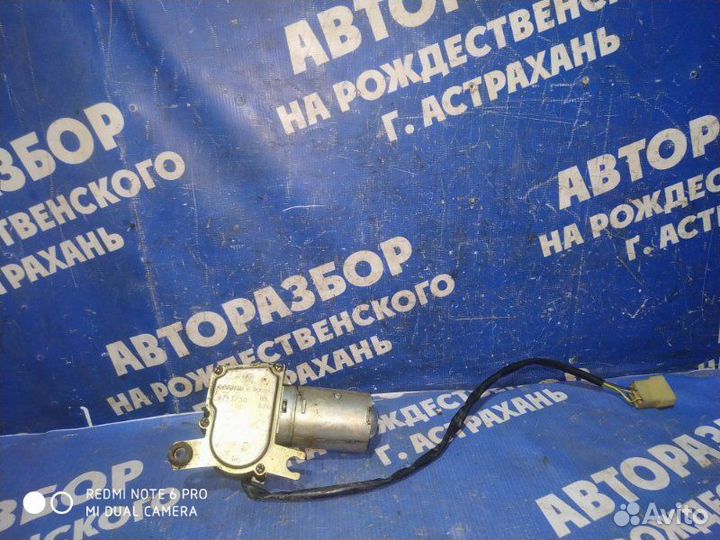 Моторчик заднего дворника Ваз Лада 2104 универсал