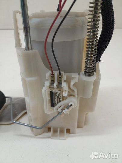 Насос топливный электрический Toyota Camry V50 201